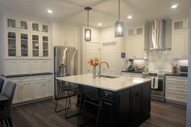 Modern Family Kitchen